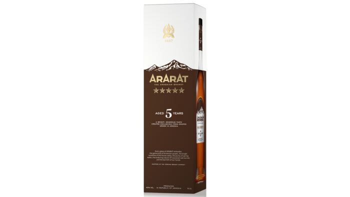 ARARAT BRANDY 5YO 410% 0,7L GIFT BOX - Image 1