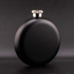 ROUND BLACK, OKRUGLA METALNA PLJOSKA, 150ML