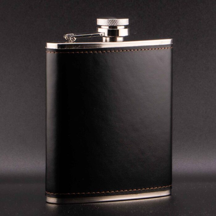 BLACK SPIRIT, METALNA PLJOSKA OBLOZENA EKO KOZOM U CRNOJ BOJI, 210ML - Slika 1