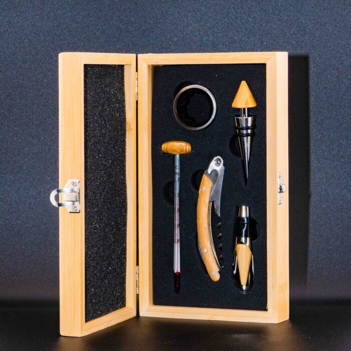 DSC4765-HDR BOLCANO - VINSKI SET U DRVENOJ KUTIJI 5/1 - Slika 1