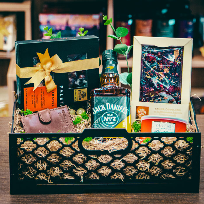 POKLON KUTIJA 30 - Slika 1